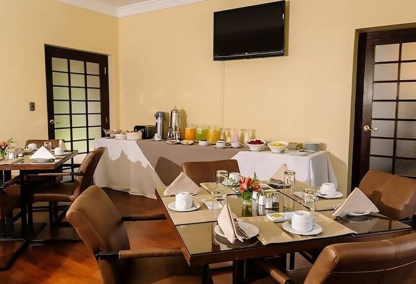 簡易ホテル Villa Del Carmen