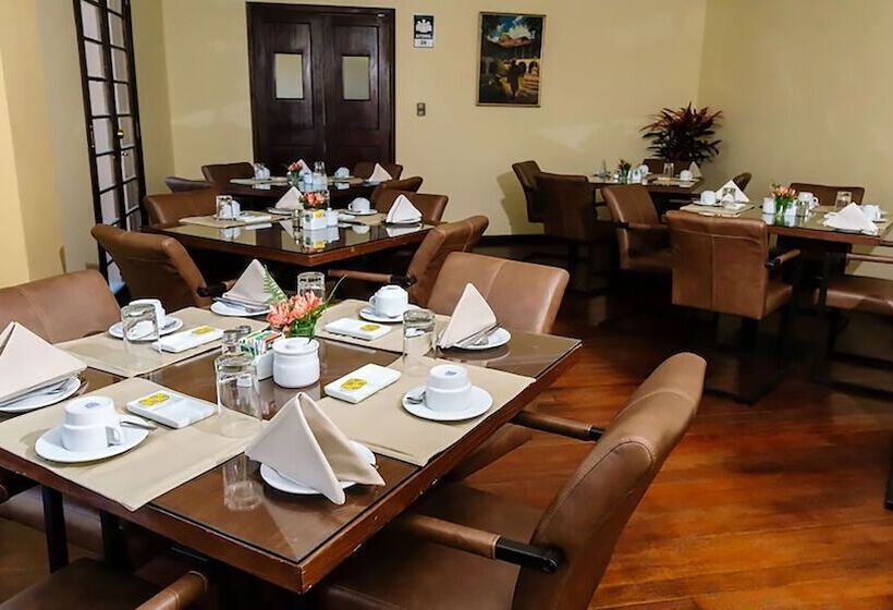 簡易ホテル Villa Del Carmen