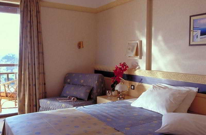 בית מלון כפרי Aldemar Royal Olympian