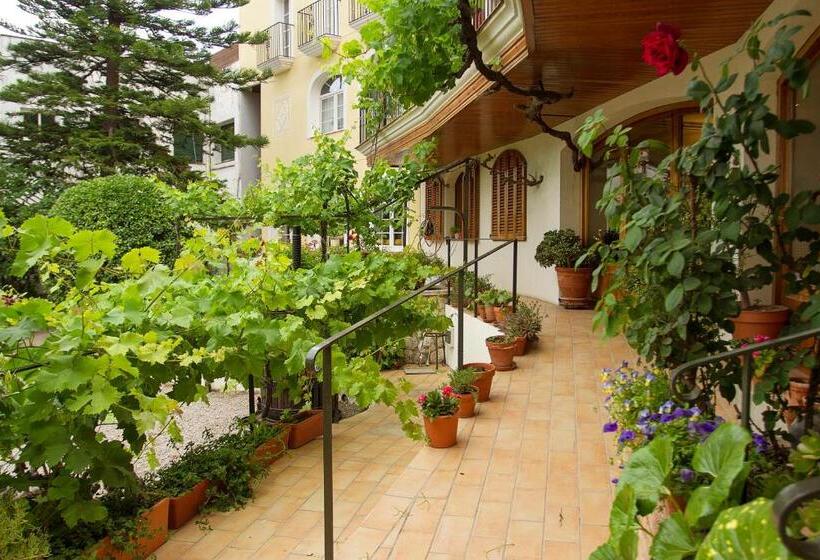 בית מלון כפרי Antiga