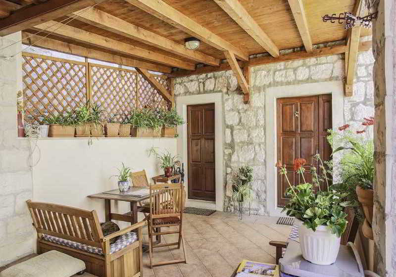 Hotel Apartmani Zekan