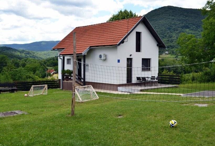 בית מלון כפרי Apartments And Rooms Krizmanic