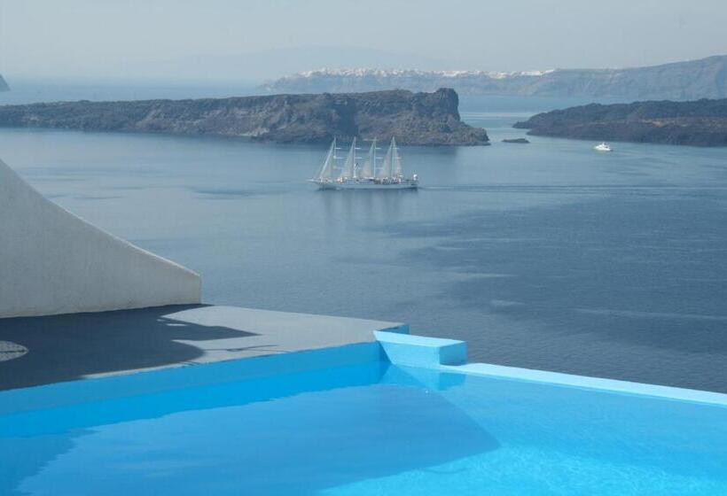 هتل Astarte Suites