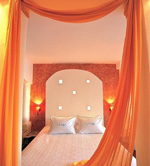 هتل Astarte Suites