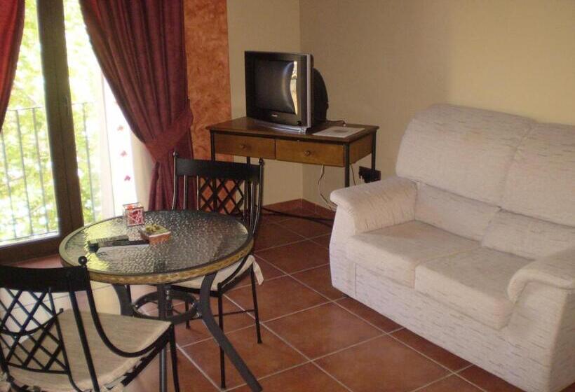 ホテル Balcón De Los Montes