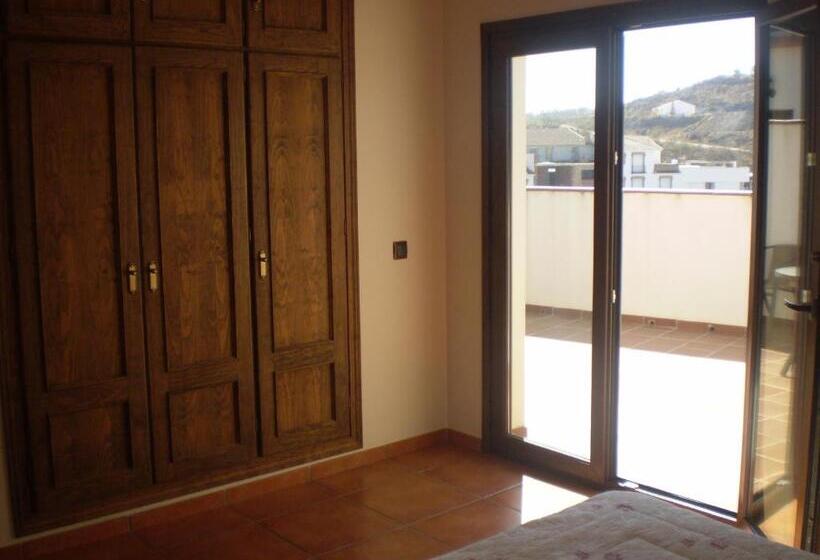 ホテル Balcón De Los Montes