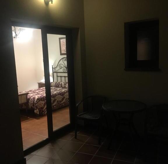 ホテル Balcón De Los Montes