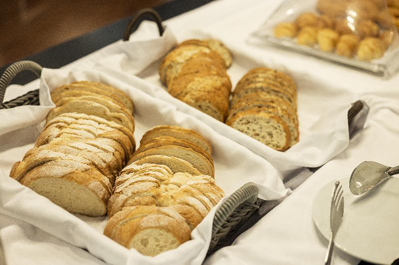 Hotel Balneario de Trillo - Carlos III