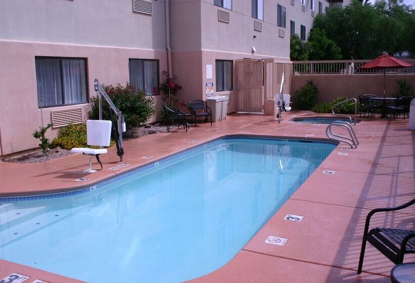 هتل Baymont By Wyndham Tucson Airport