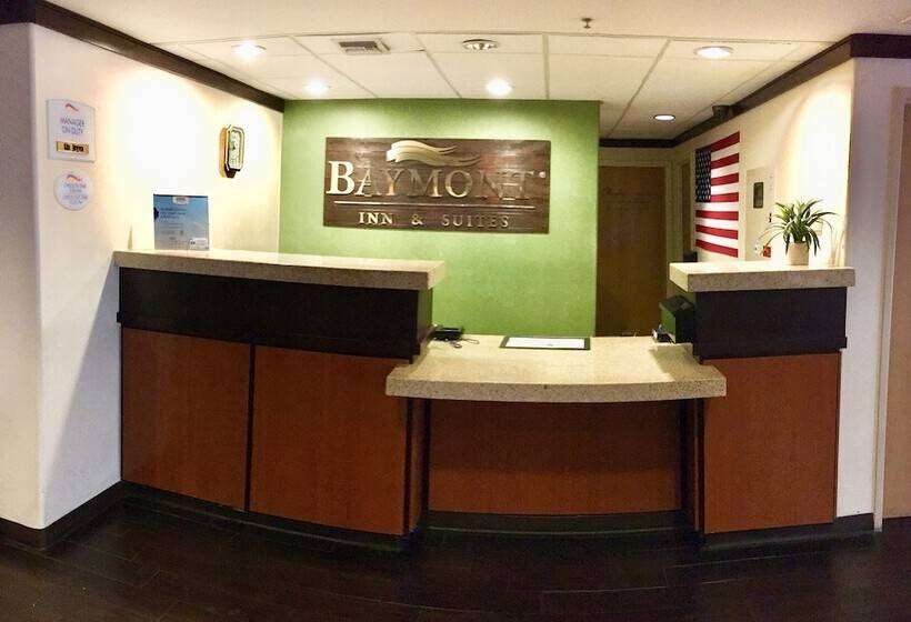 هتل Baymont By Wyndham Tucson Airport