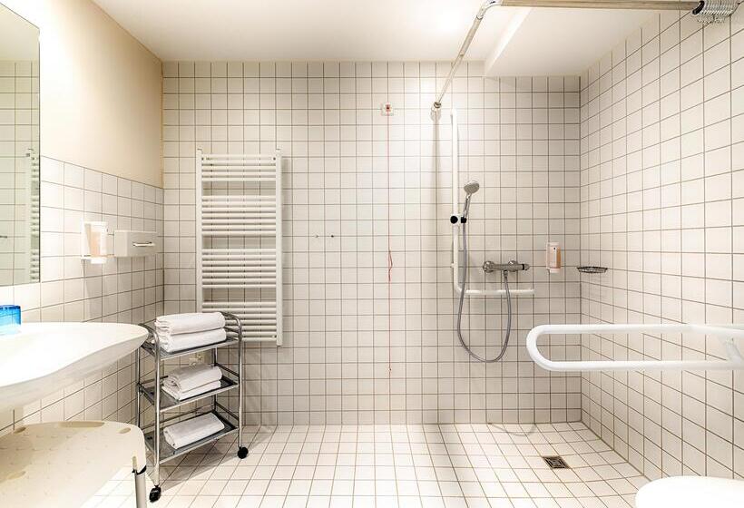 B&B Hotel Berlin City Ost