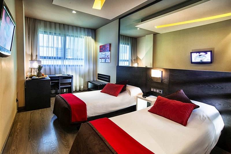 Отель Be Live City Center Talavera