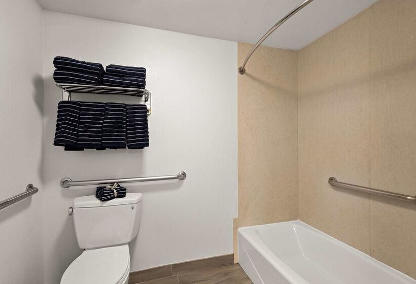 فندق Best Western Plus Manhattan Beach