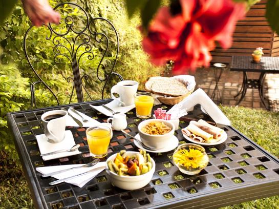 هتل Bohemia Buenos Aires