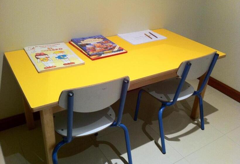 فندق Bufon De Arenillas