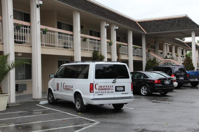 فندق Caravelle Inn Extended Stay