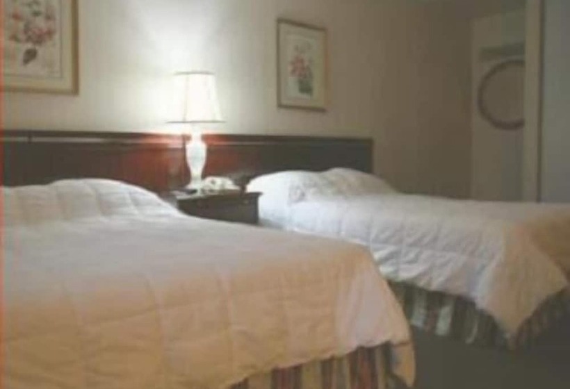 فندق Caravelle Inn Extended Stay