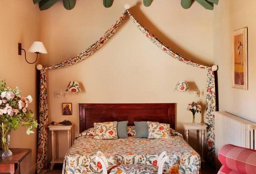 هتل Caserio De Lobones