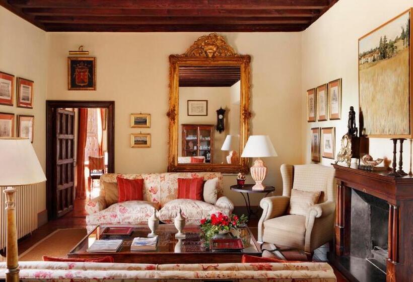 هتل Caserio De Lobones