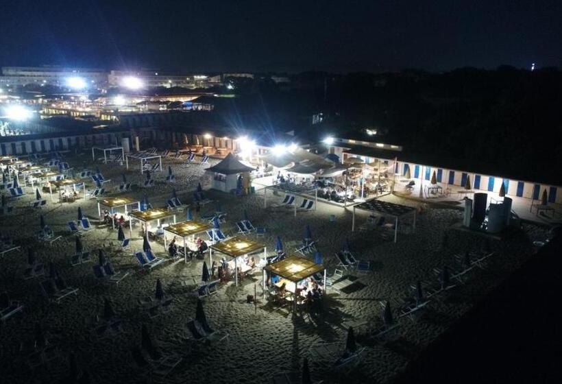 酒店 Cosmopolitan Golf & Beach Resort