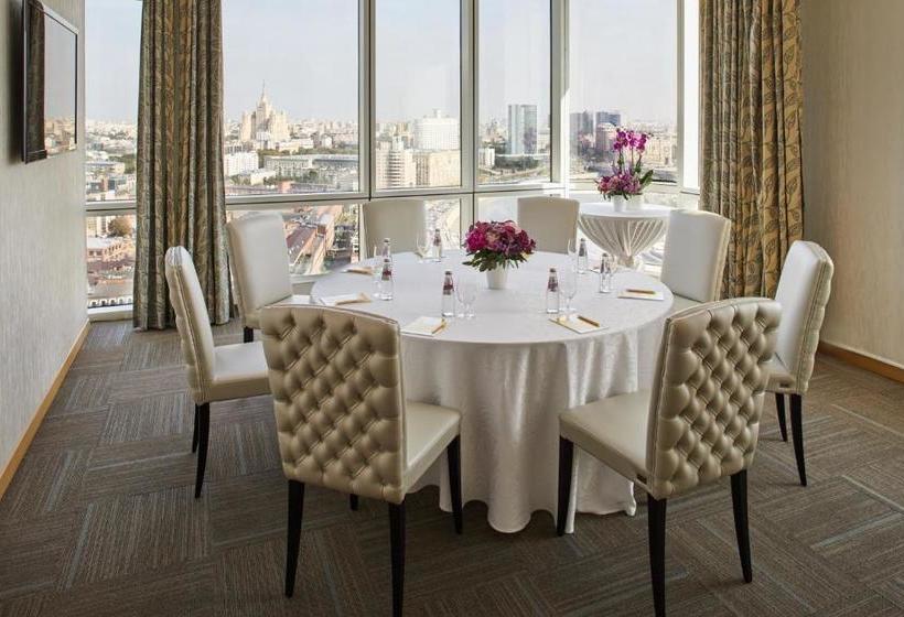 هتل Crowne Plaza Moscow World Trade Centre, An Ihg