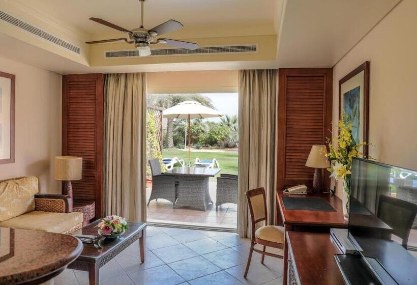 هتل Danat Jebel Dhanna Resort