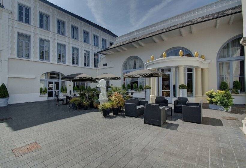 בית מלון כפרי De L Univers