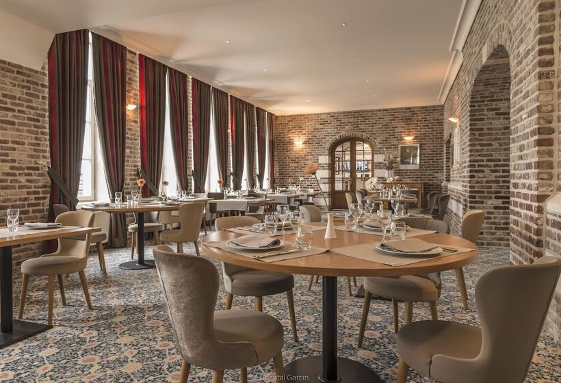 בית מלון כפרי De L Univers