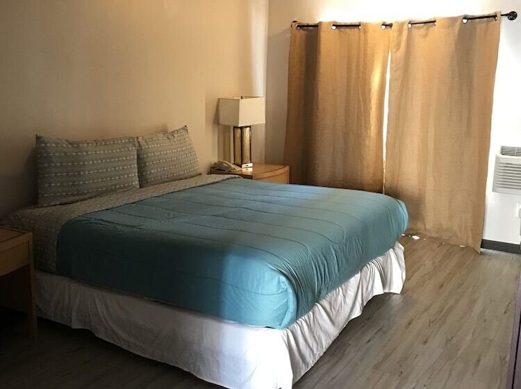 فندق Delos Reyes Palm Springs