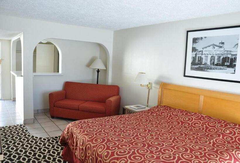 فندق Delos Reyes Palm Springs