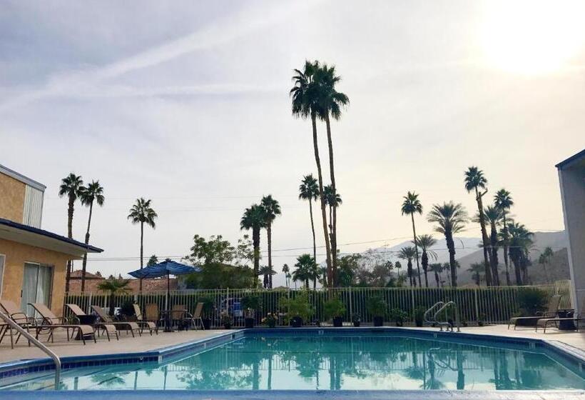 فندق Delos Reyes Palm Springs