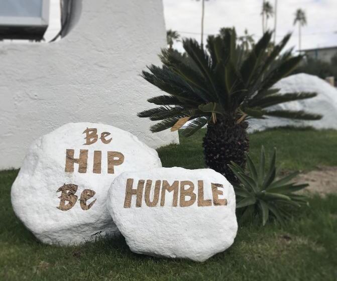 فندق Delos Reyes Palm Springs