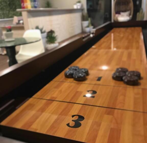 فندق Delos Reyes Palm Springs