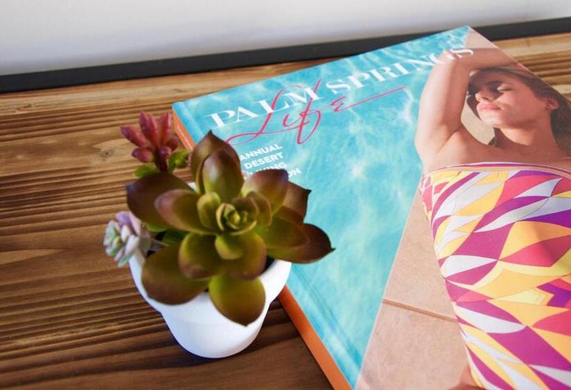 فندق Delos Reyes Palm Springs