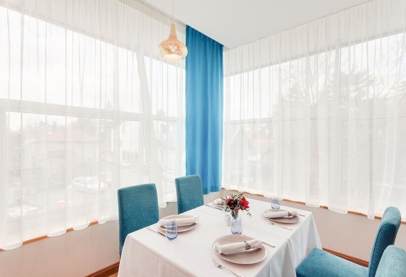 فندق Doubletree By Hilton Cluj – City Plaza