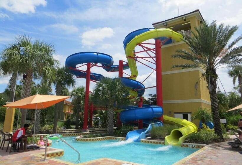 هتل Fantasyworld Resort