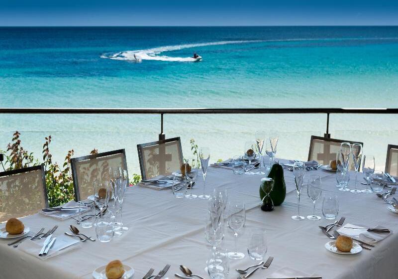 בית מלון כפרי Forte Village Resort   Il Borgo