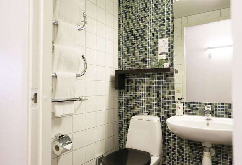 בית מלון כפרי Good Morning  Arlanda