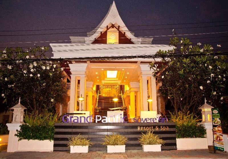 Отель Grand Pacific Sovereign Resort & Spa