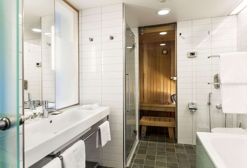 ホテル Hilton Helsinki Airport