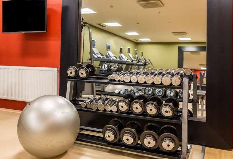 ホテル Hilton Helsinki Airport