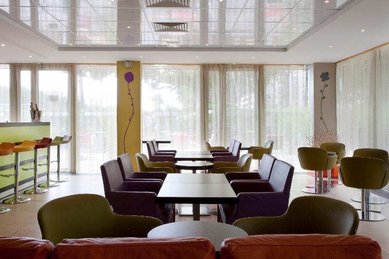 ホテル Holiday Inn Express Paris Canal De La Villette, An Ihg