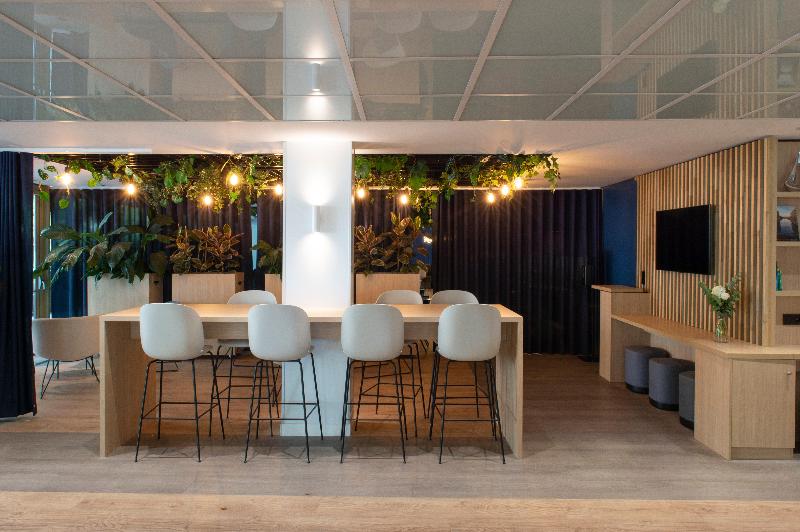 ホテル Holiday Inn Express Paris Canal De La Villette, An Ihg