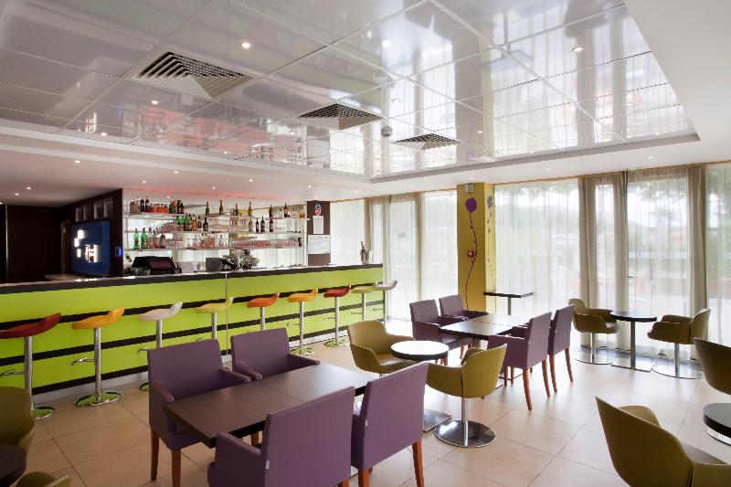 ホテル Holiday Inn Express Paris Canal De La Villette, An Ihg