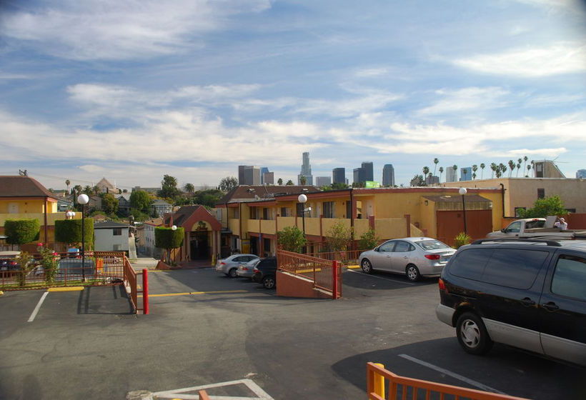 فندق Hollywood Inn Express South