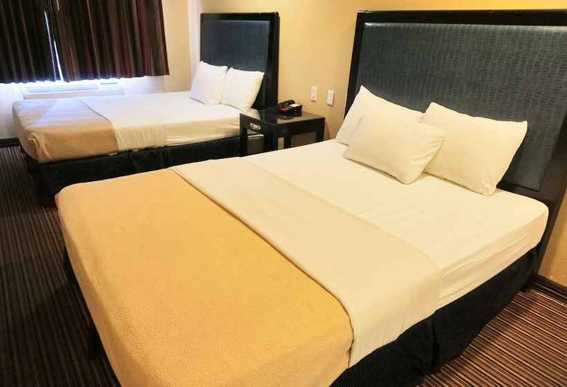 فندق Hollywood Inn Express South