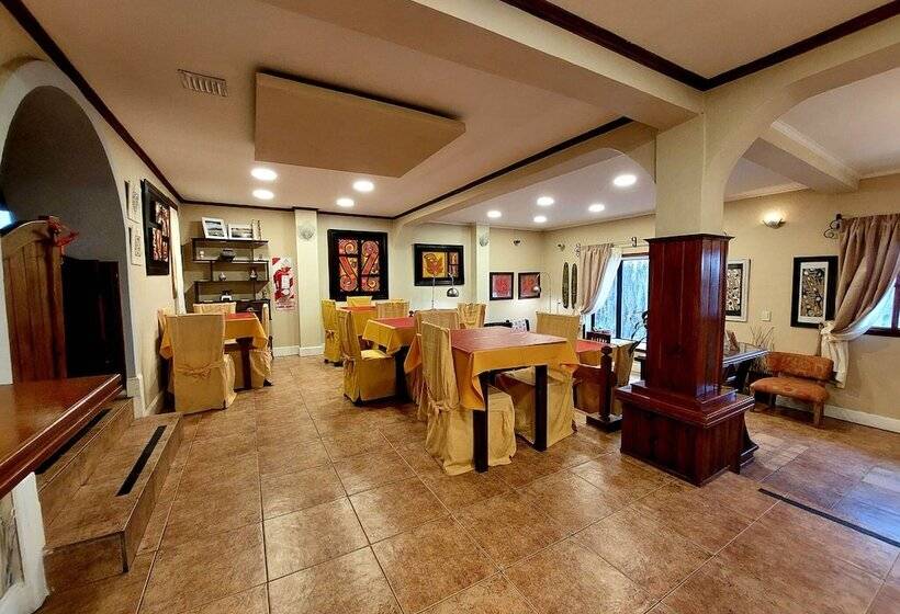 فندق Hostería Austral