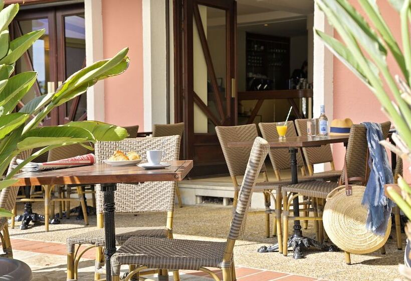 ホテル Hôtel Du Golfe