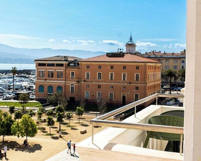 ホテル Hôtel Du Golfe