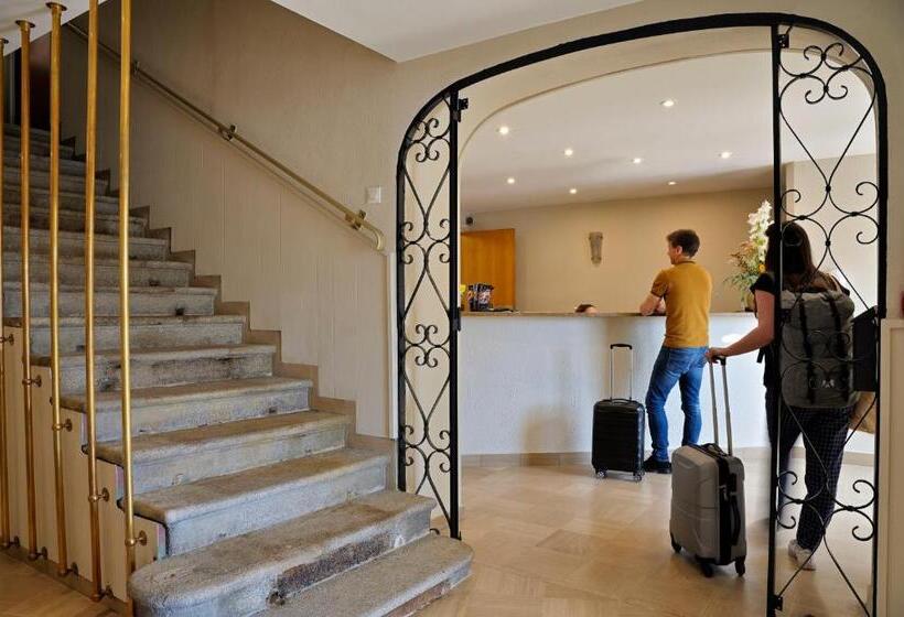 ホテル Hôtel Du Golfe